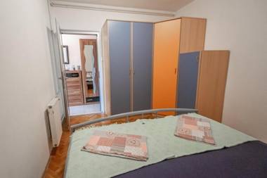 Apartment Hanka - great location & parking spot