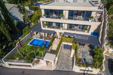 VILLA FRAN - DELUXE SUITE with private pool