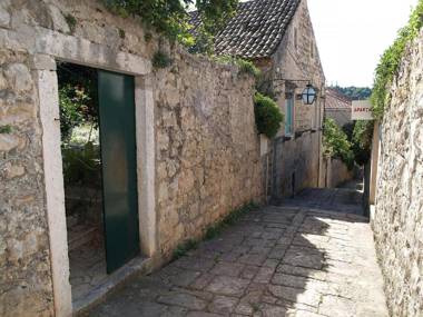 Apartment Milu - 80m from sea