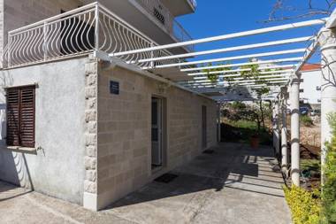 Apartments Milanović