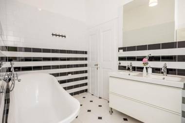 Dubrovnik-Cavtat Villa Mima -Sea front Villa with pool