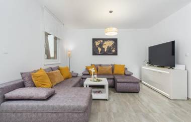 Villa Pendolina with Private Pool