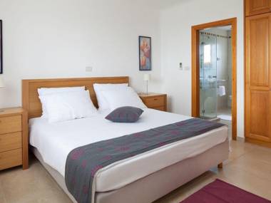 Modern Villa in Baredine with Pool