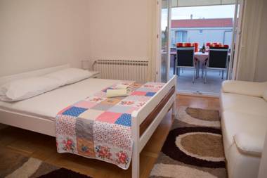 Antonija Apartments with Pool