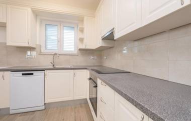 Apartments Villa Marija II on the beach