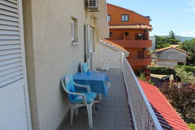 Property is 3 minutes walk from the beach