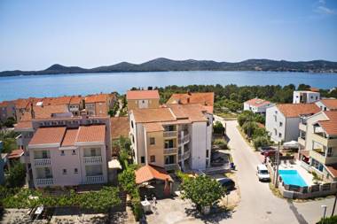 Apartments with a parking space Biograd na Moru Biograd - 18665