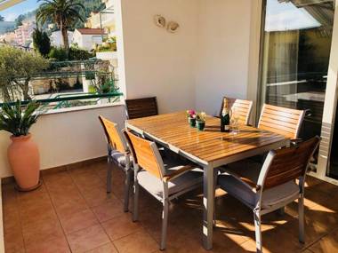 Apartments Royal Residence