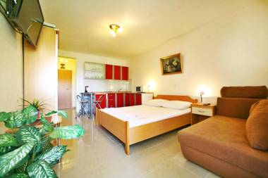 Studio with Sea view for 2-3 people by the Water