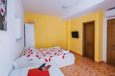 Apartments Luxur Center