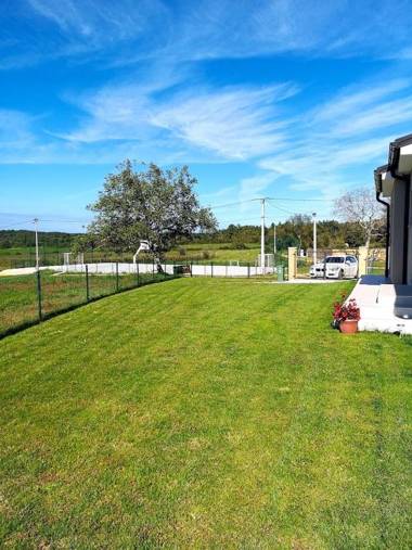 Family holiday house with private pool and playground