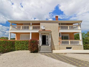 Delicate Apartment in Banjole near Beach Centinera