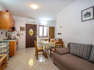 Apartment on the ground floor of a family house Banjole Medulin