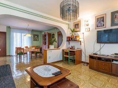 Two bedroom apartment in a family house Banjole Medulin