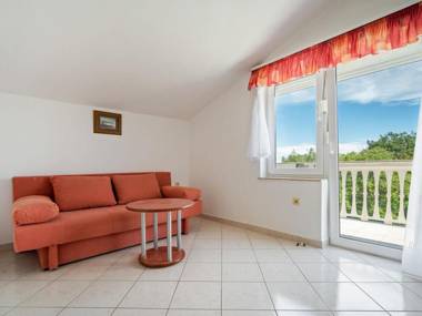 Classy Apartment in Banjole near Beach and Pula City