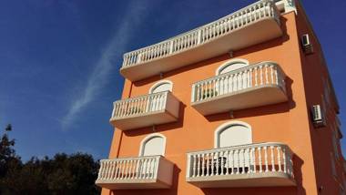 Studio Apartments Marica