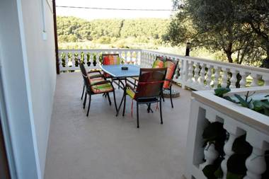 Apartments Viola Kampor