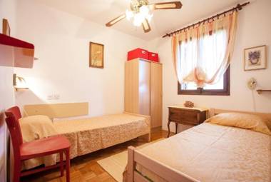 Holiday Home Bugenvilija