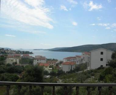 Apartments Nina - private parking