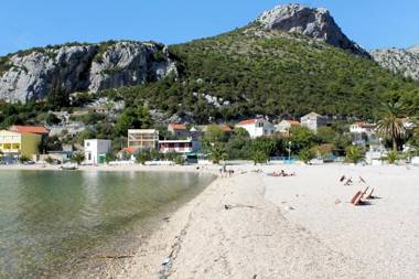 Apartments with a parking space Klek Neretva Delta - Usce Neretve - 18708