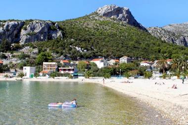 Apartments with a parking space Klek Neretva Delta - Usce Neretve - 18708