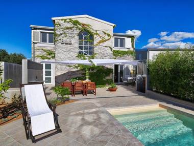 Deluxe Villa in Sibenik near Lake