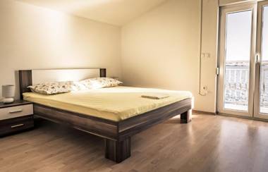 Apartments Toma - 5m from the sea