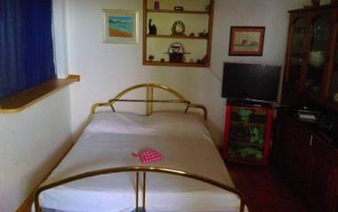 Apartments Irmica - by the sea