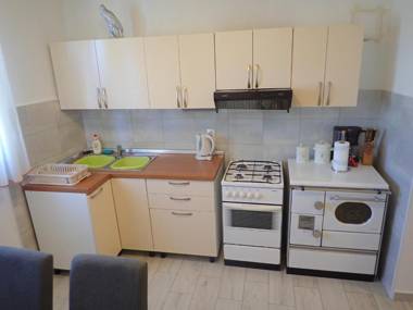 Apartment Jela at the seafront