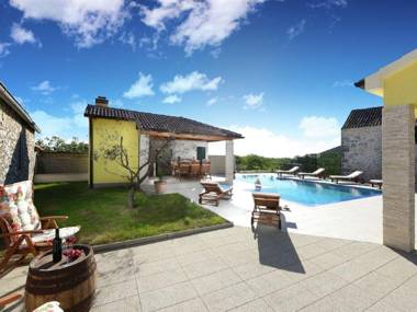 Gorgeous dalmatian stone house with large terrace garden and  private pool