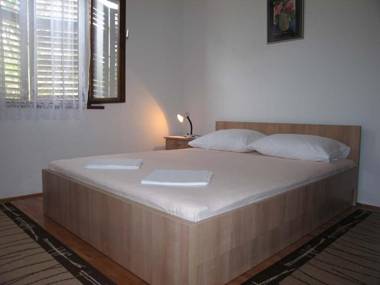 Holiday home Milka - in center & close to the sea