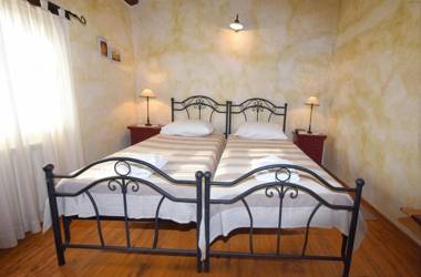 Villas Orbani by Istarski Dvori