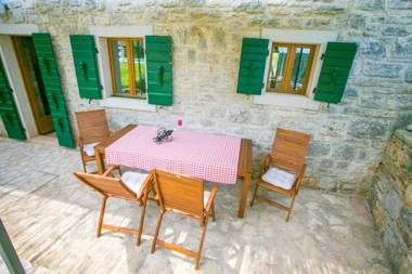 Abortolami with Pool and Garden