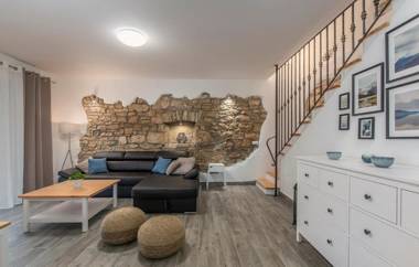 Beautiful Stone House Villa Irma