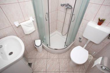 Queen beach Nin apartments Venera - AE1444