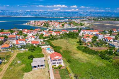 Family friendly apartments with a swimming pool Nin Zadar - 18821
