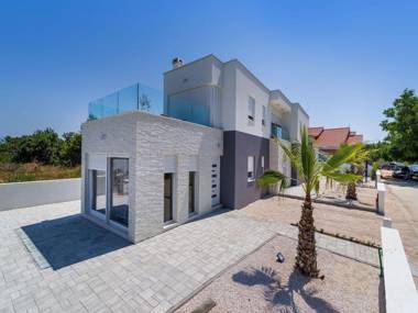 Modern Villa in Zaton with Swimming Pool