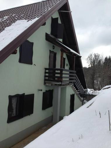 Apartments Vjeverica