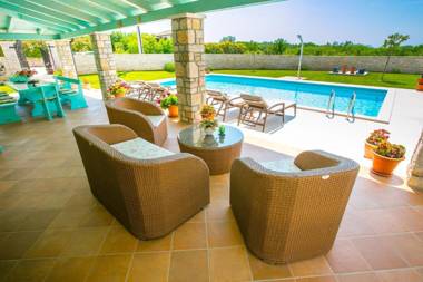 Charming Villa Luce Ribari in Istria Countryside