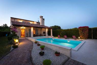 House Anka