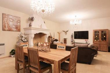 Villa Jakob with Pool and Sauna