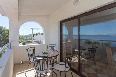 Apartments Sanda - 100m from sea