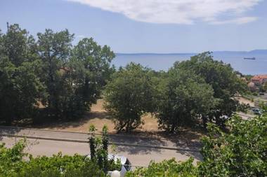 Kostrena Apartment Maja Few Mt From Sea