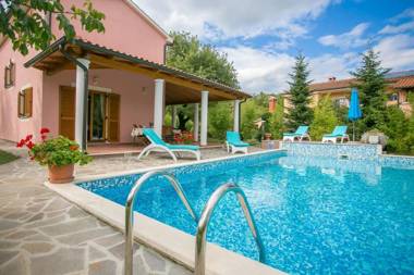 Pleasant Villa Valmonida with Pool Sauna Gym and BBQ