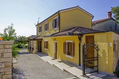 Alena in Debeljuhi (Haus für 4 Personen)