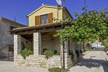 Alena in Debeljuhi (Haus für 4 Personen)