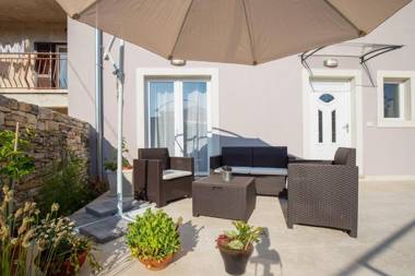 Holiday Home Fradelani