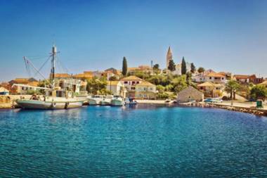 Apartments Vidov by the beach