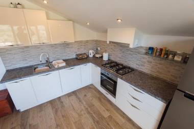 Apartments Vidov by the beach