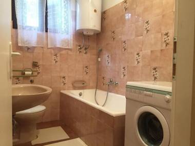 Apartments Kolt - 15m from sea